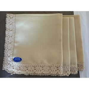 Vintage Quaker Lace Napkins 16" X 16" Ecru Off White Crochet Border. Set of 4